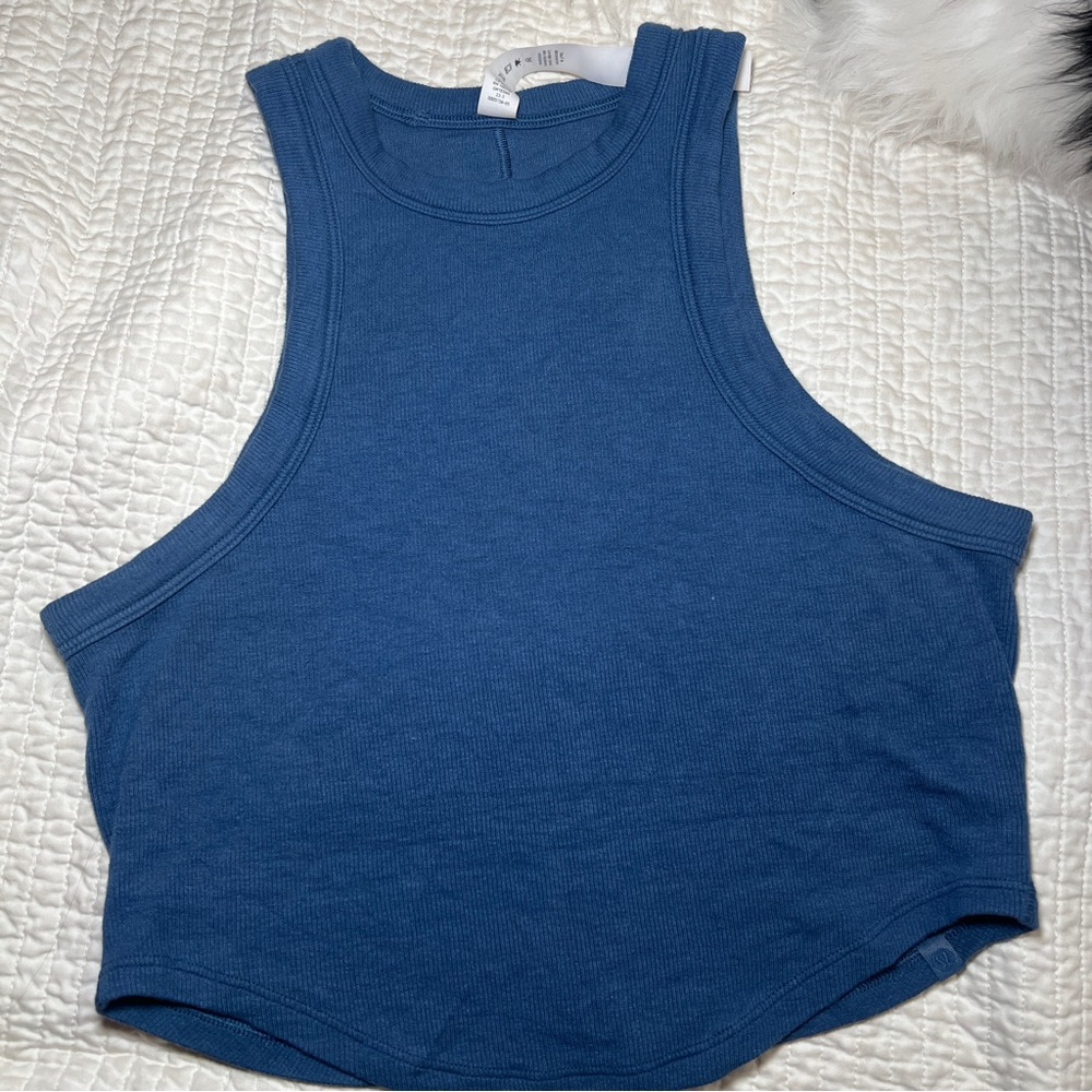 LULULEMON ATHLETICA Cropped tank. Blue Size 4